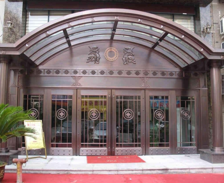銅門(mén)